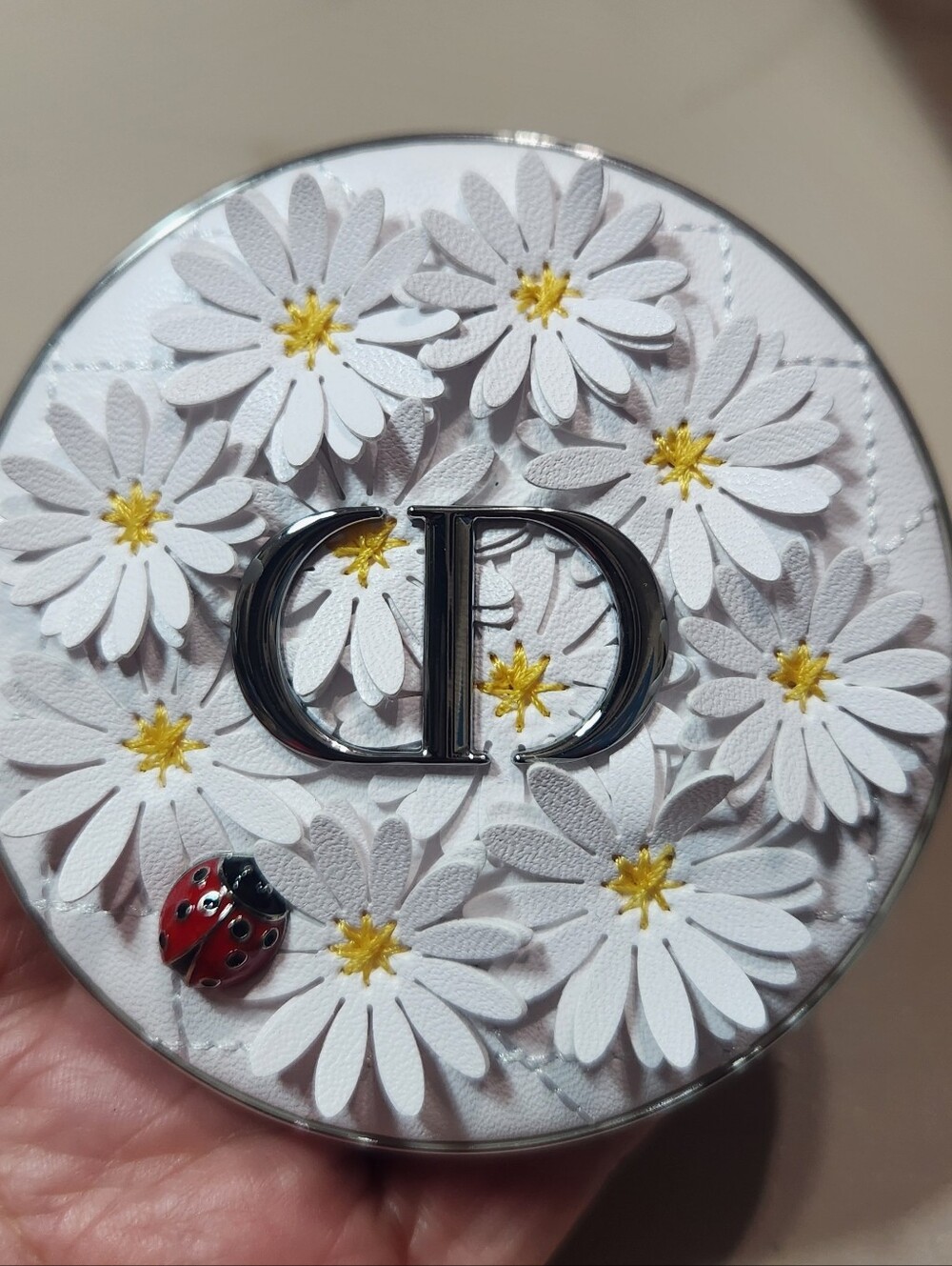 Dior Forever Glow Luminizer Compact - Picture 14 of 14